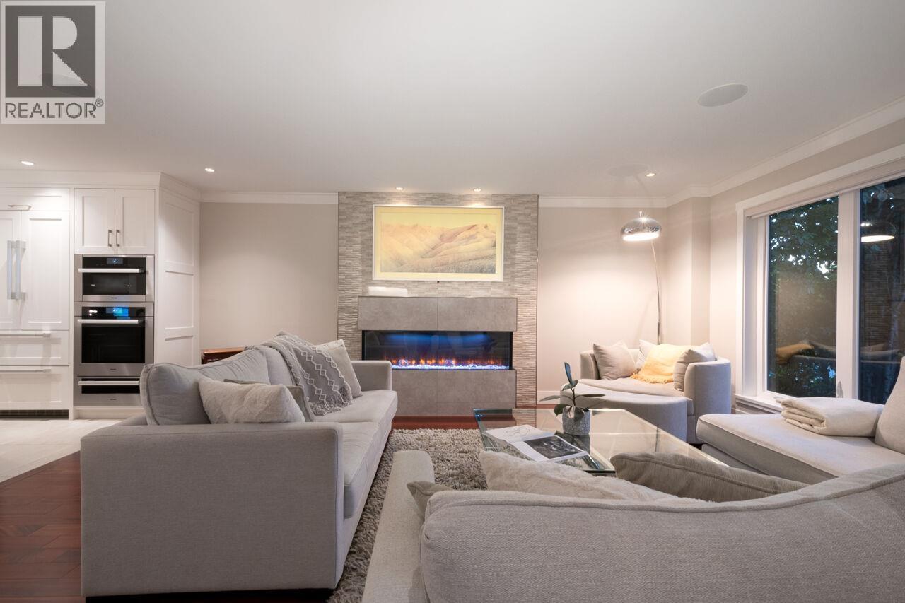 18858 119b Avenue, Pitt Meadows, British Columbia  V3Y 1W7 - Photo 5 - R3064279