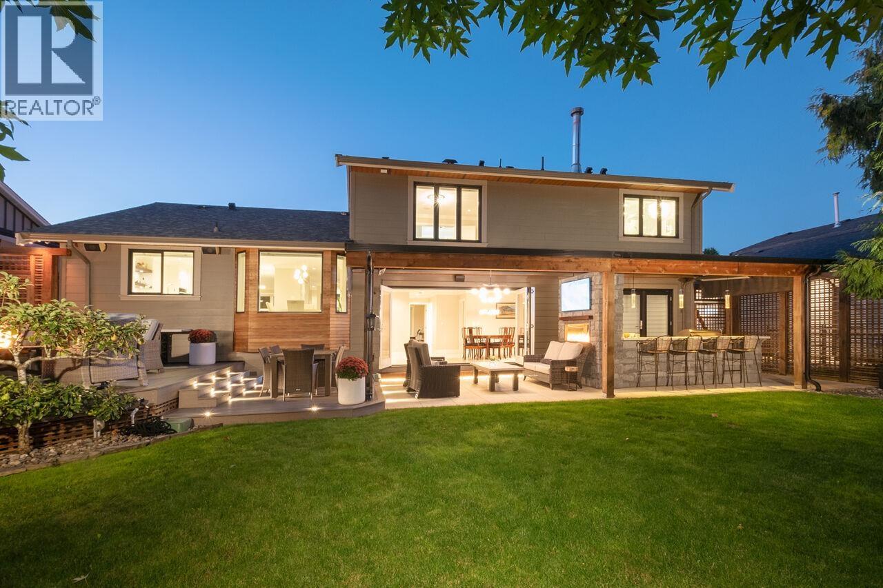 18858 119b Avenue, Pitt Meadows, British Columbia  V3Y 1W7 - Photo 1 - R3064279