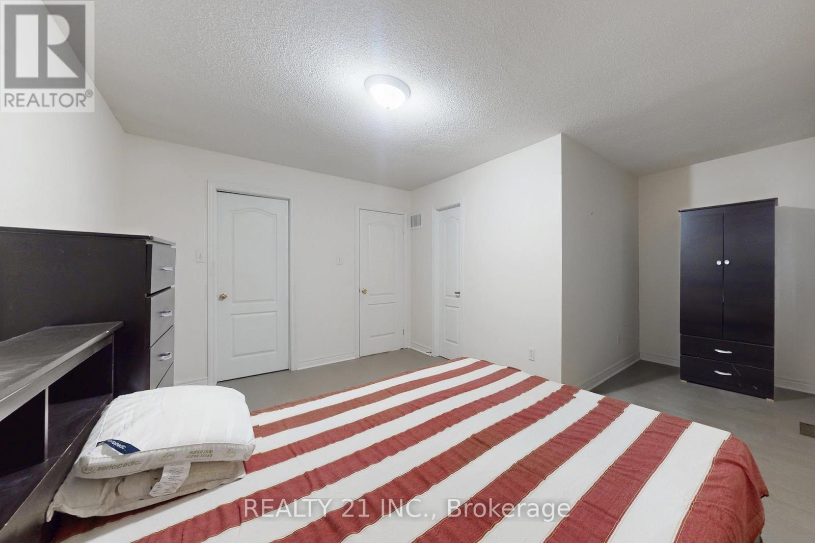 74 Brinloor Boulevard, Toronto, Ontario  M1M 1L5 - Photo 29 - E12510148