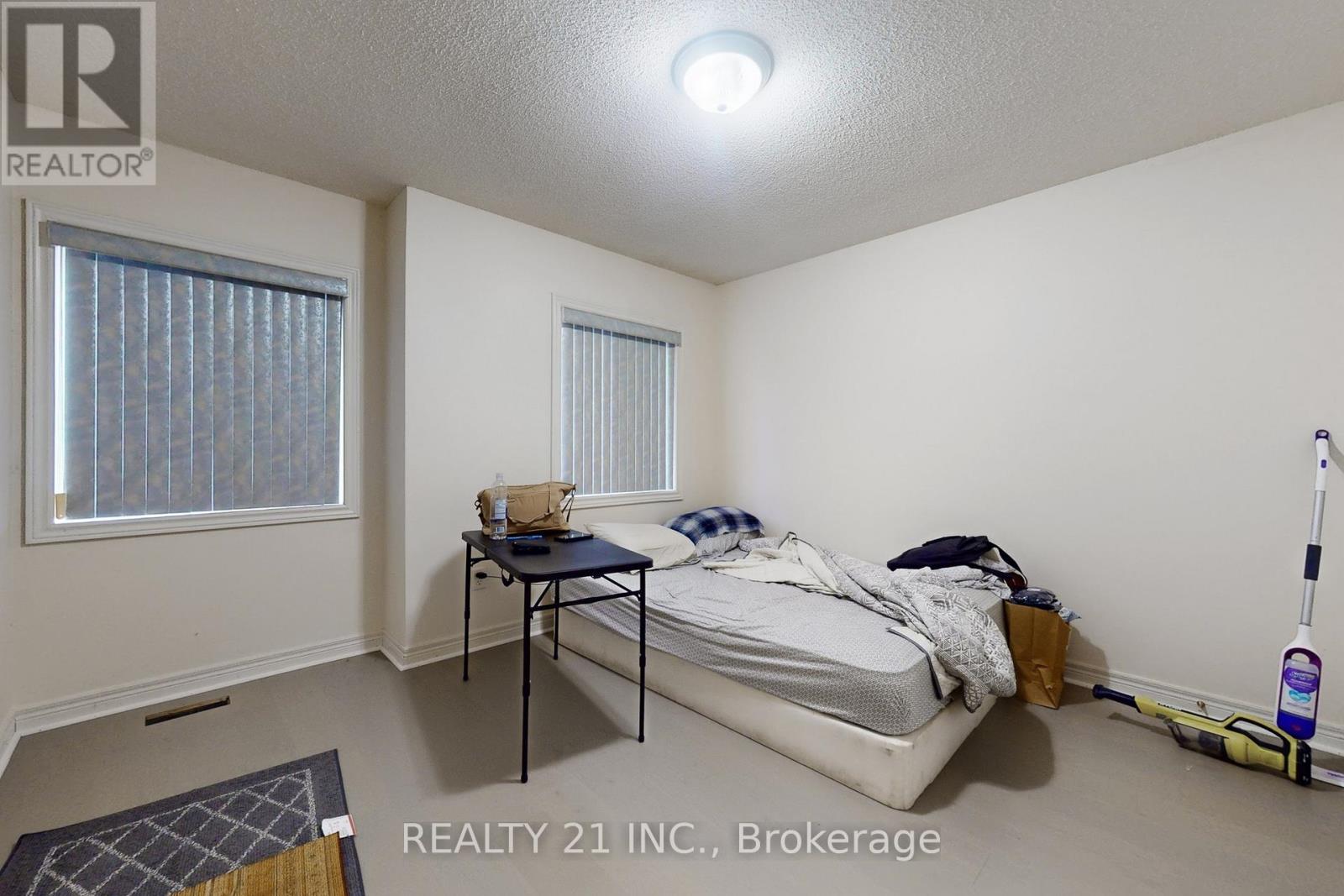 74 Brinloor Boulevard, Toronto, Ontario  M1M 1L5 - Photo 39 - E12510148
