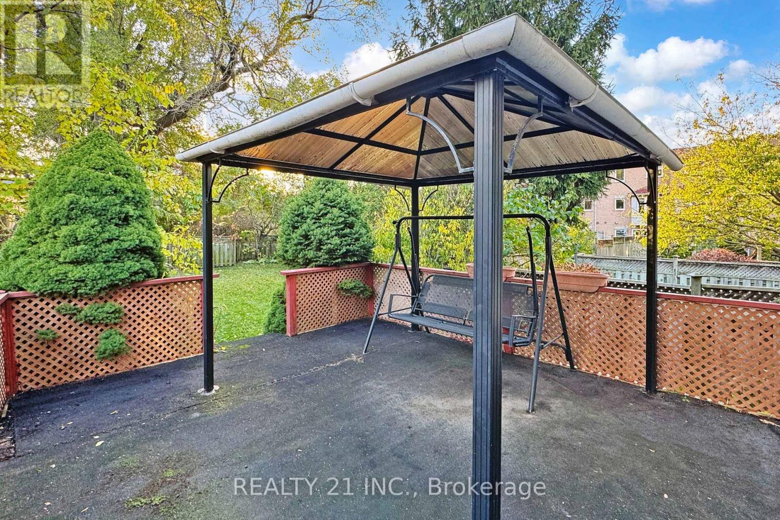 74 Brinloor Boulevard, Toronto, Ontario  M1M 1L5 - Photo 45 - E12510148