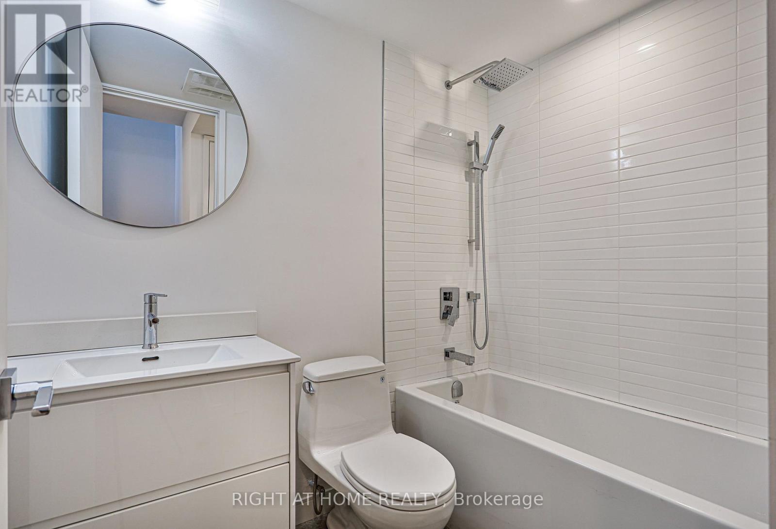 Lower - 11 Merrill Avenue W, Toronto, Ontario  M4C 1C4 - Photo 11 - E12510158