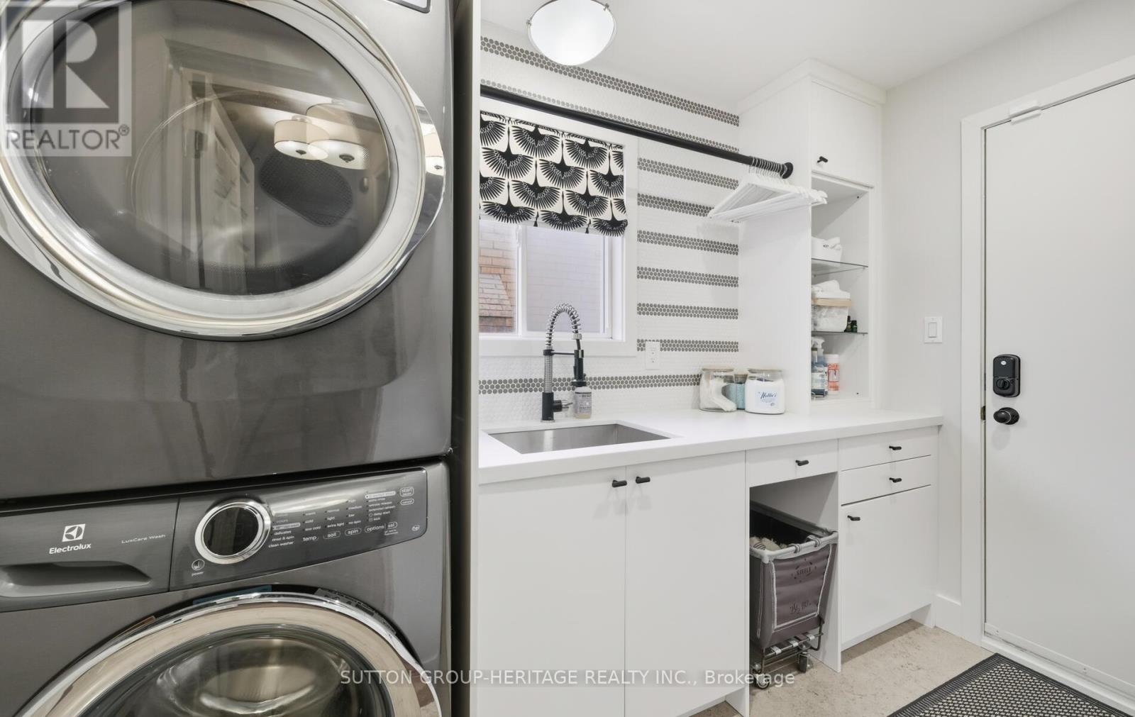 4 Strickland Drive, Ajax, Ontario  L1T 3Y7 - Photo 18 - E12510242