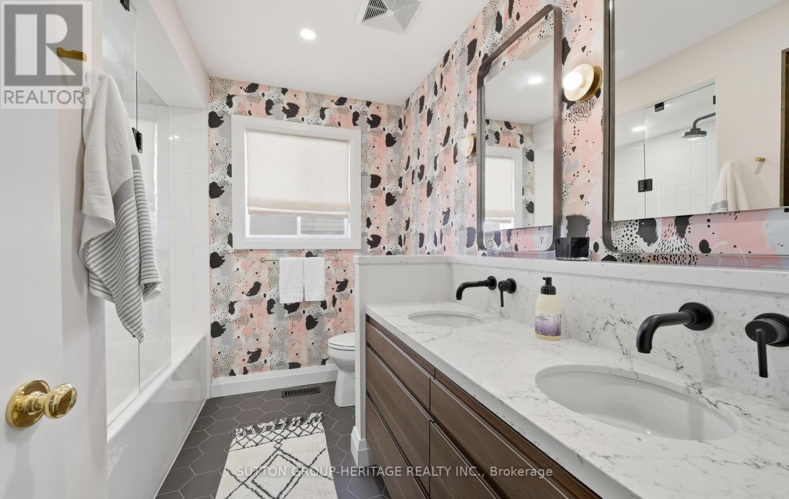 4 Strickland Drive, Ajax, Ontario  L1T 3Y7 - Photo 30 - E12510242