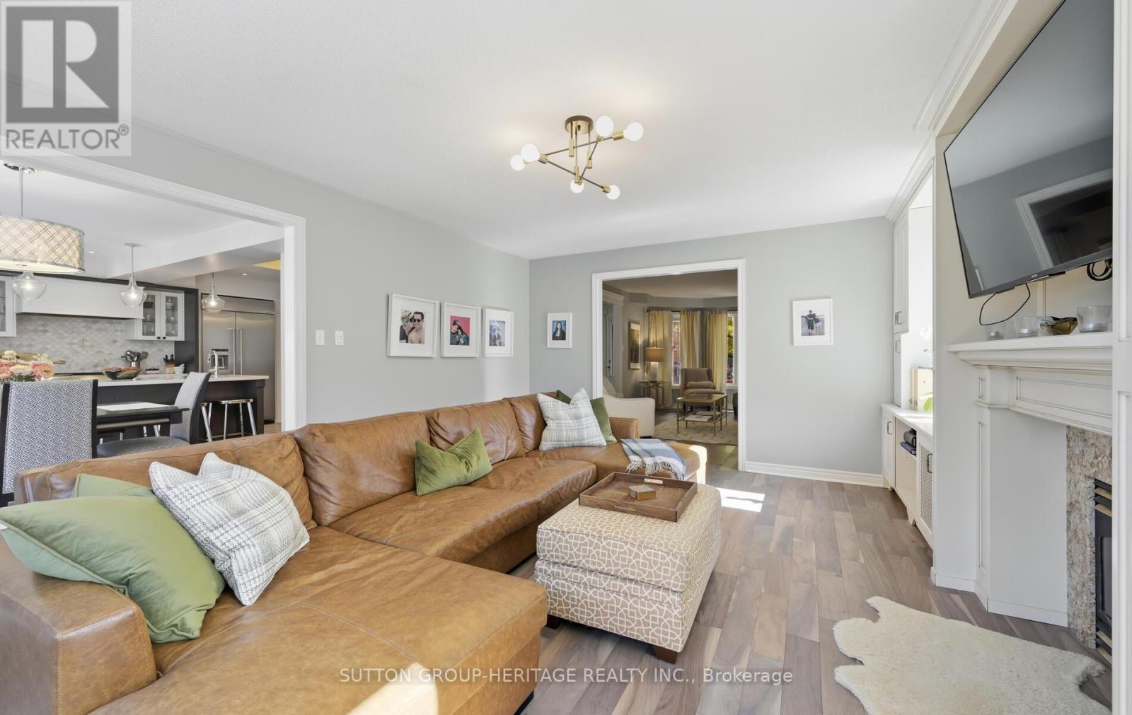 4 Strickland Drive, Ajax, Ontario  L1T 3Y7 - Photo 8 - E12510242