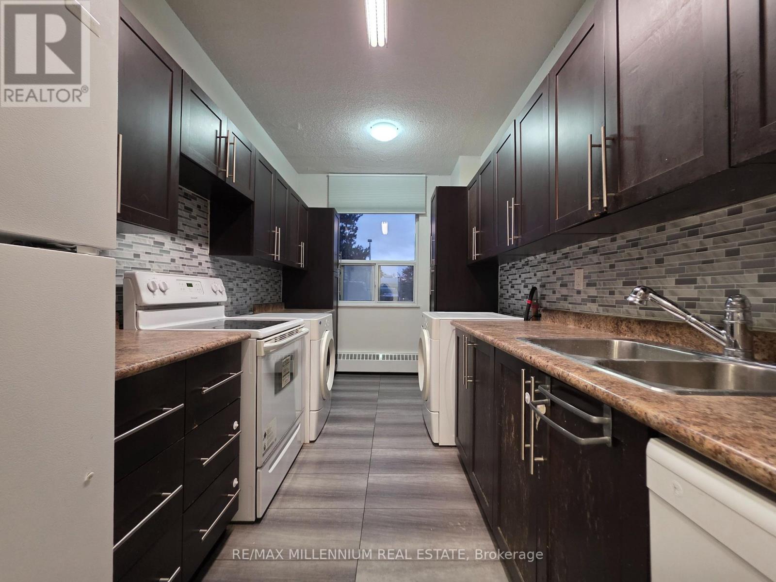 102 - 175 Hilda Avenue, Toronto, Ontario M2M 1V8 - Photo 10 - C12510084