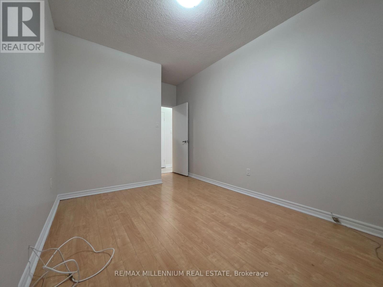 102 - 175 Hilda Avenue, Toronto, Ontario M2M 1V8 - Photo 32 - C12510084