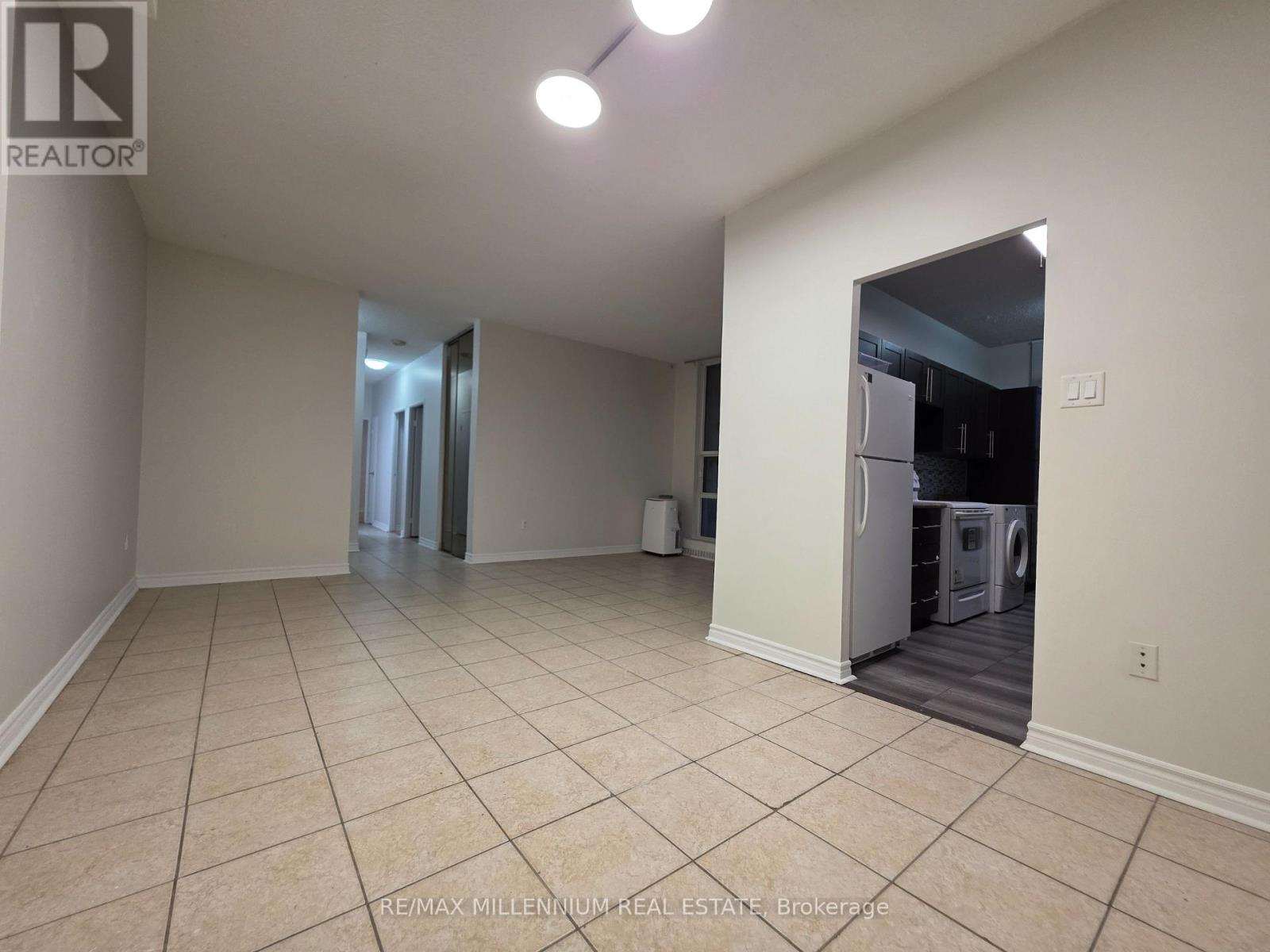 102 - 175 Hilda Avenue, Toronto, Ontario M2M 1V8 - Photo 7 - C12510084