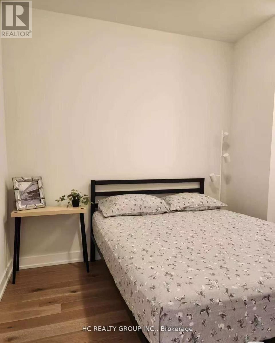 Coach House - 9416 Bayview Avenue, Richmond Hill, Ontario L4C 5G9 - Photo 3 - N12510184