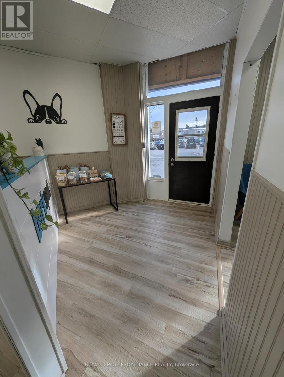 Front Unit - 48 King Street Nw, Quinte West, Ontario K8V 3V8 - Photo 6 - X12507418