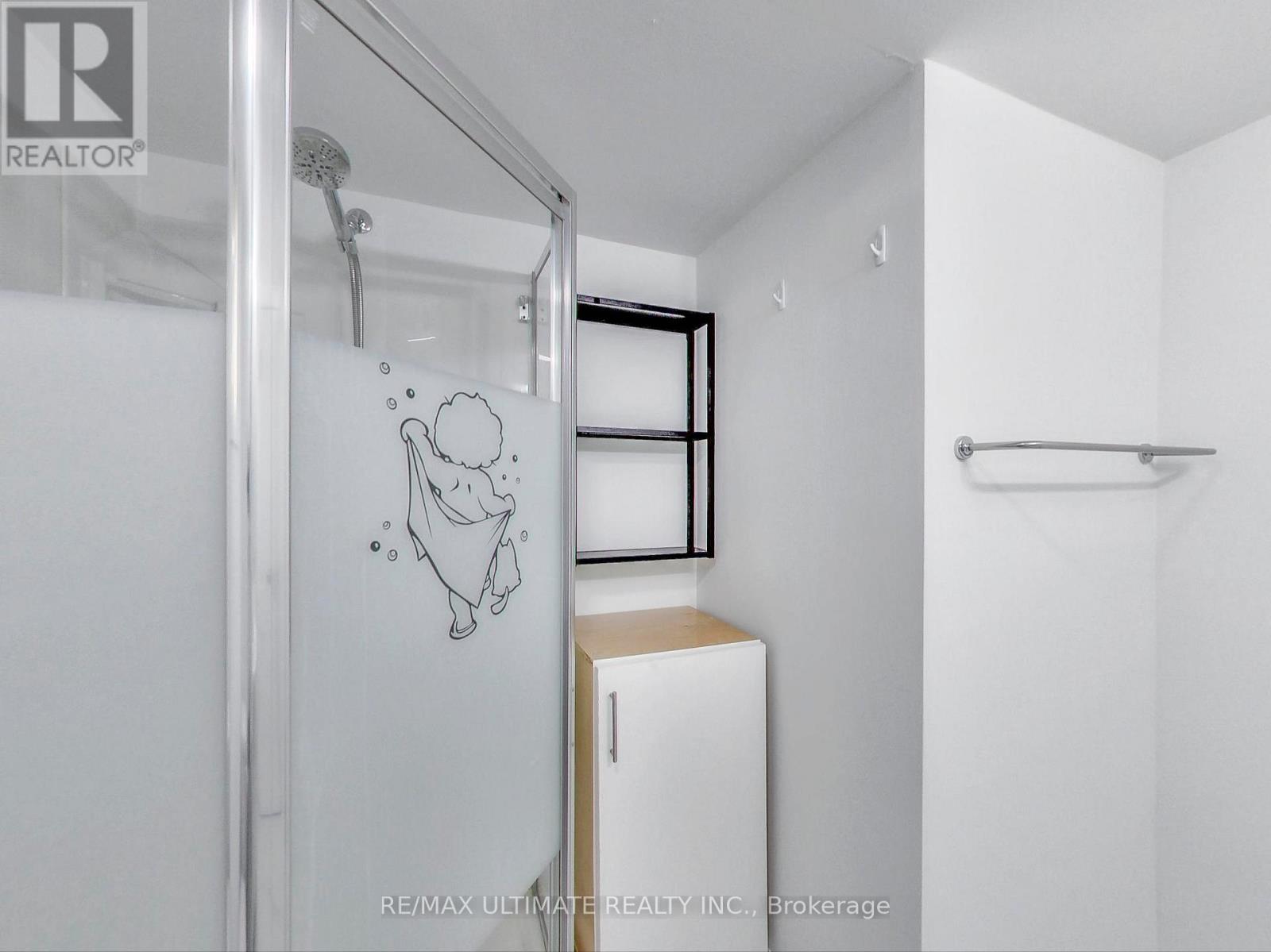 Lower - 11 Westona Street, Toronto, Ontario  M9P 2X8 - Photo 21 - W12510208