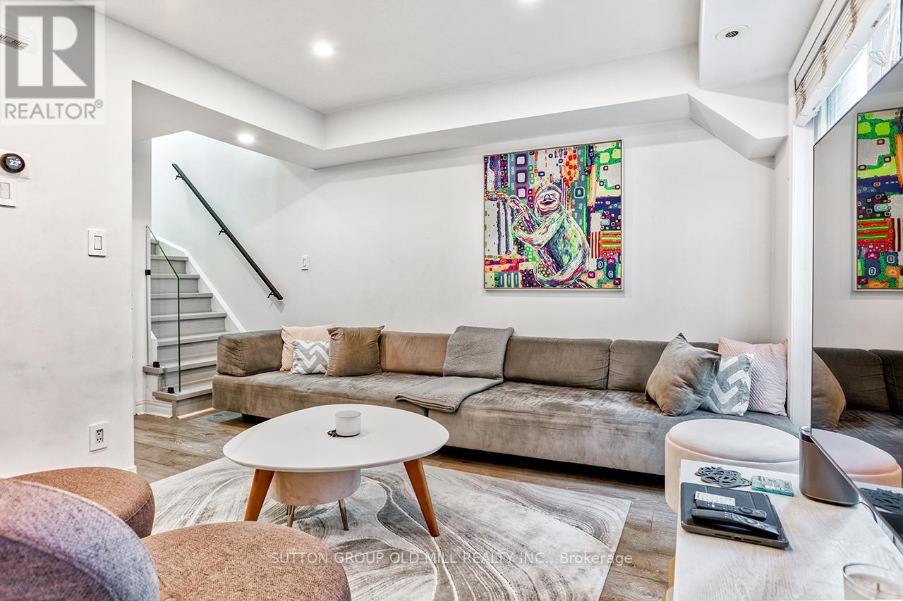 737 - 10 Laidlaw Street, Toronto (South Parkdale), Ontario M6K 1X2 - Photo 14 - W12510214