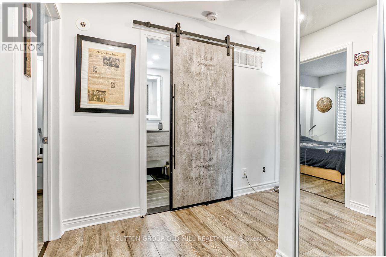 737 - 10 Laidlaw Street, Toronto (South Parkdale), Ontario M6K 1X2 - Photo 17 - W12510214