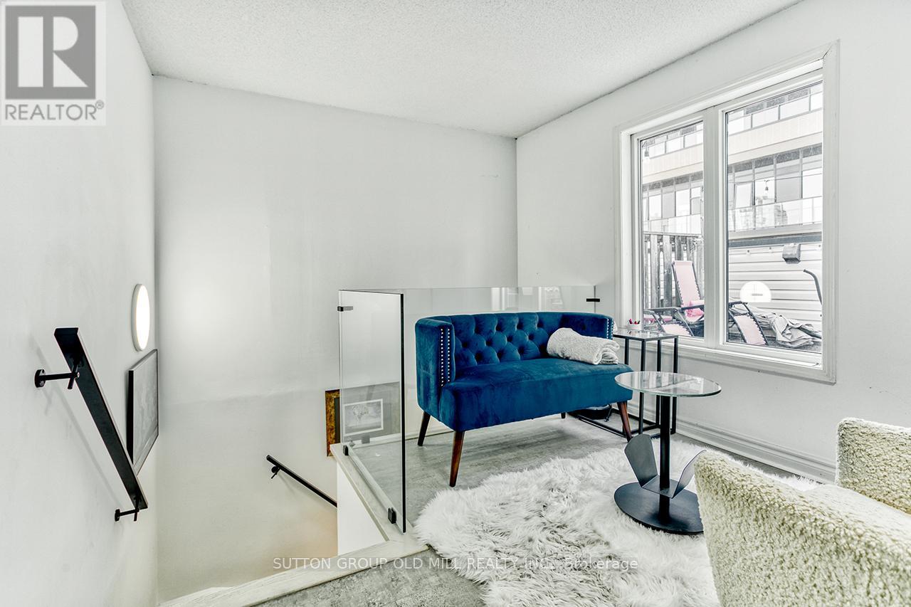 737 - 10 Laidlaw Street, Toronto (South Parkdale), Ontario M6K 1X2 - Photo 21 - W12510214