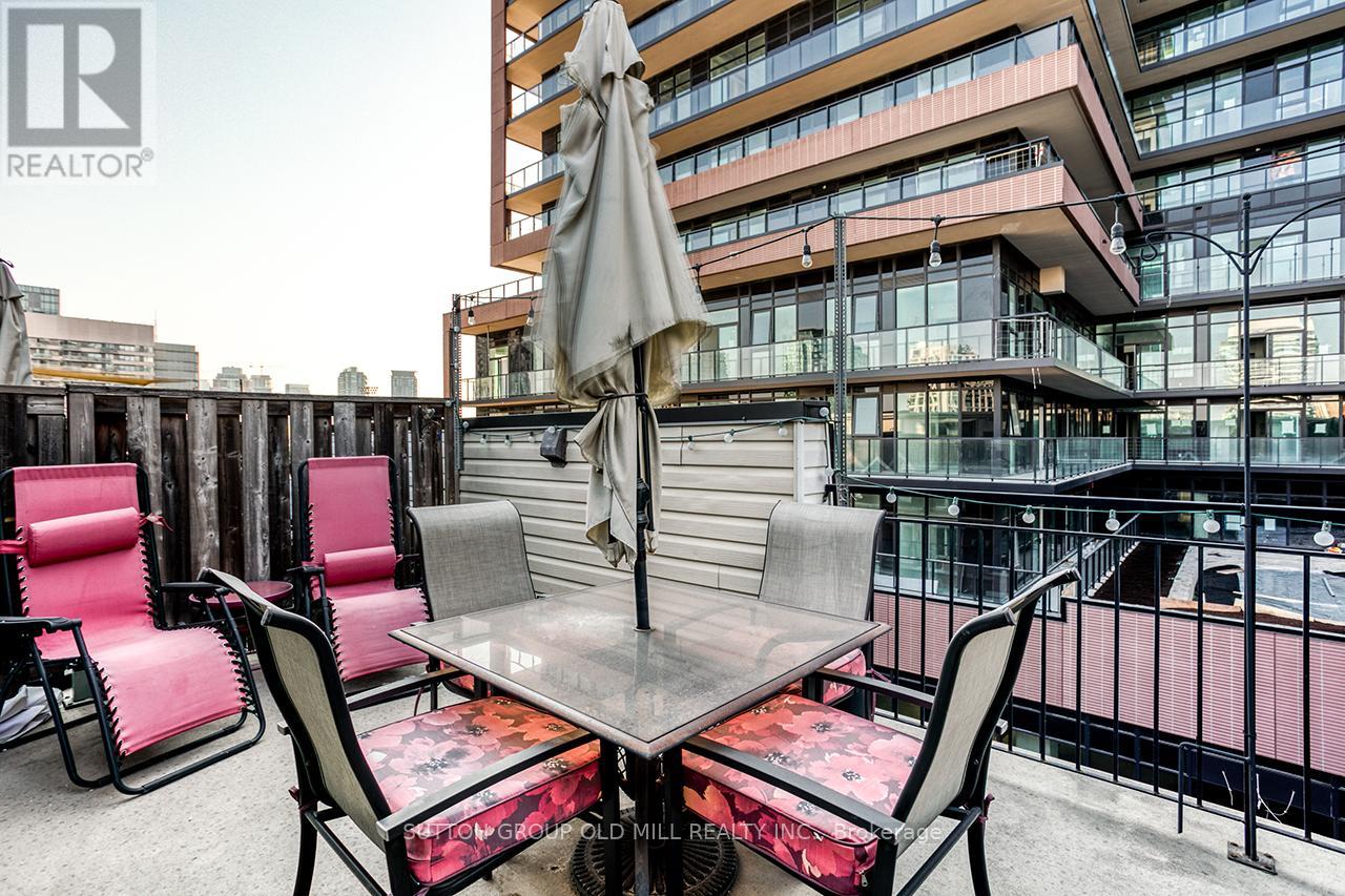 737 - 10 Laidlaw Street, Toronto (South Parkdale), Ontario M6K 1X2 - Photo 24 - W12510214