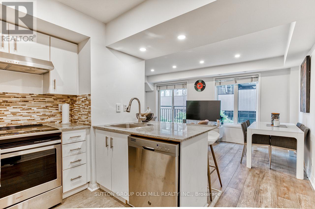 737 - 10 Laidlaw Street, Toronto (South Parkdale), Ontario M6K 1X2 - Photo 6 - W12510214