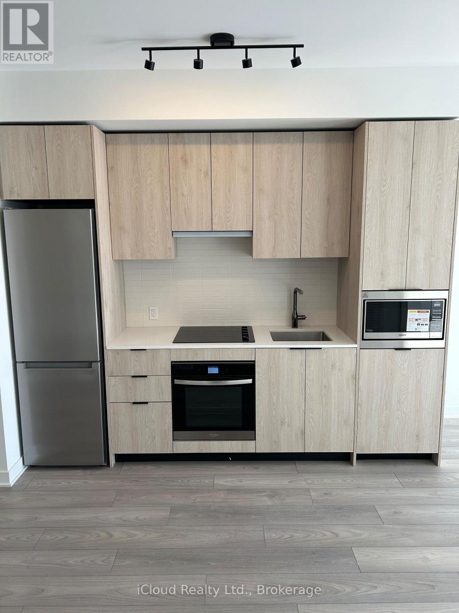 322 - 1007 The Queensway, Toronto, Ontario M8Z 6C7 - Photo 4 - W12510256