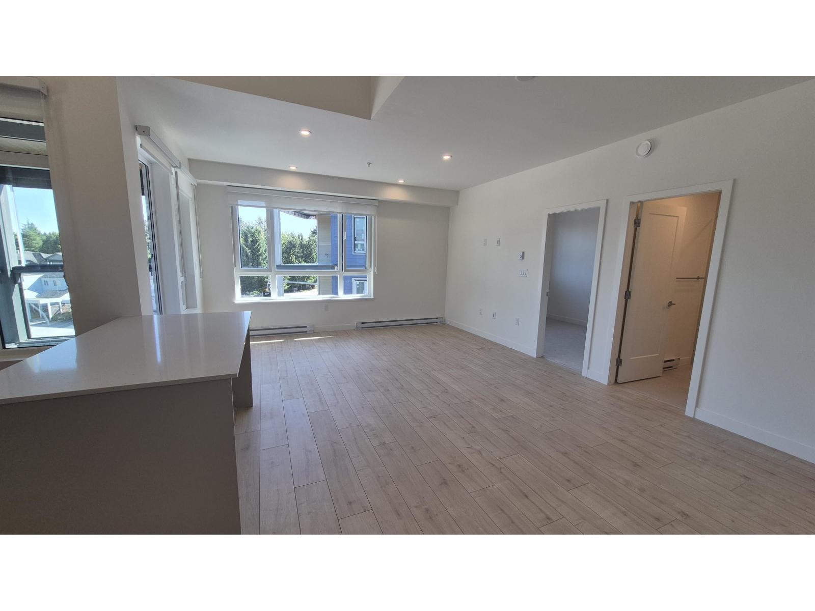 416 13788 76 Avenue, Surrey, British Columbia  V3W 3V9 - Photo 4 - R3063698