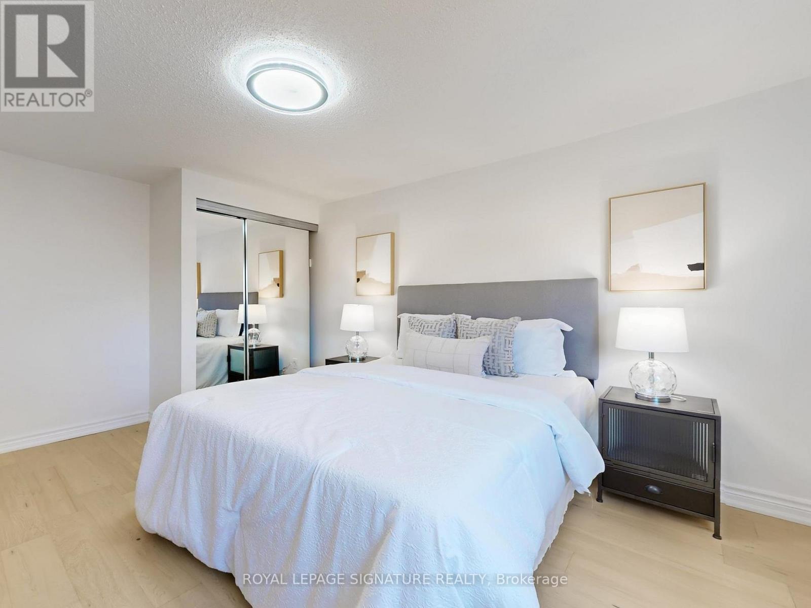 4 Larksmere Court, Markham, Ontario L3R 3R1 - Photo 27 - N12509982