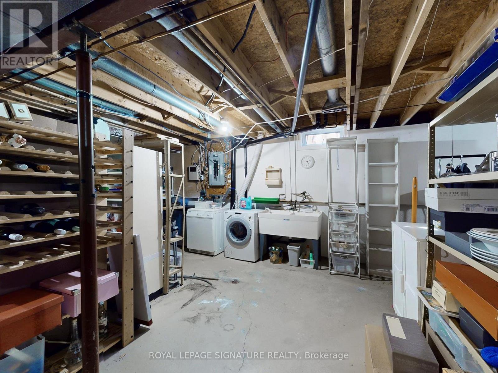 4 Larksmere Court, Markham, Ontario L3R 3R1 - Photo 43 - N12509982