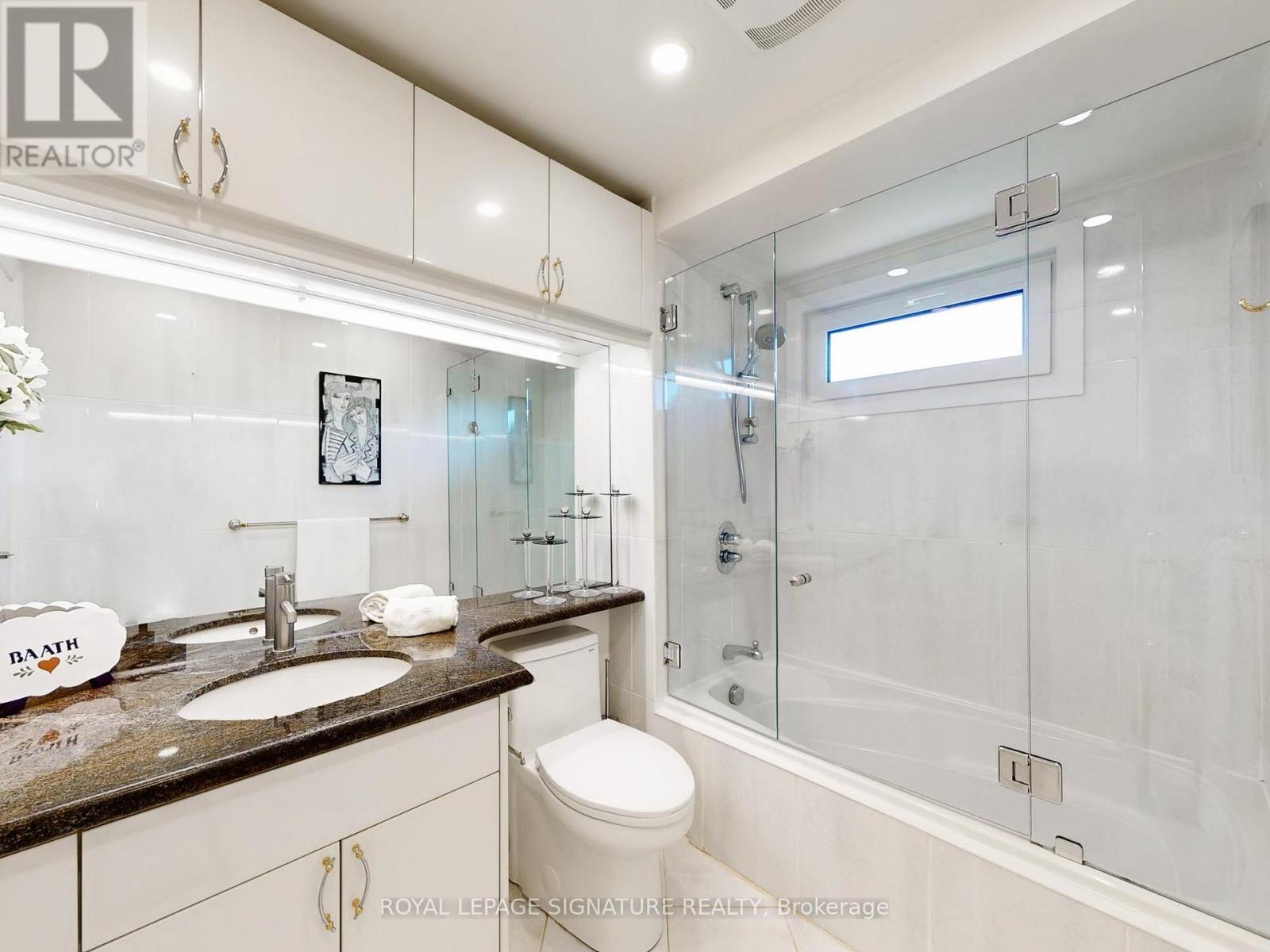 4 Larksmere Court, Markham, Ontario L3R 3R1 - Photo 28 - N12509982