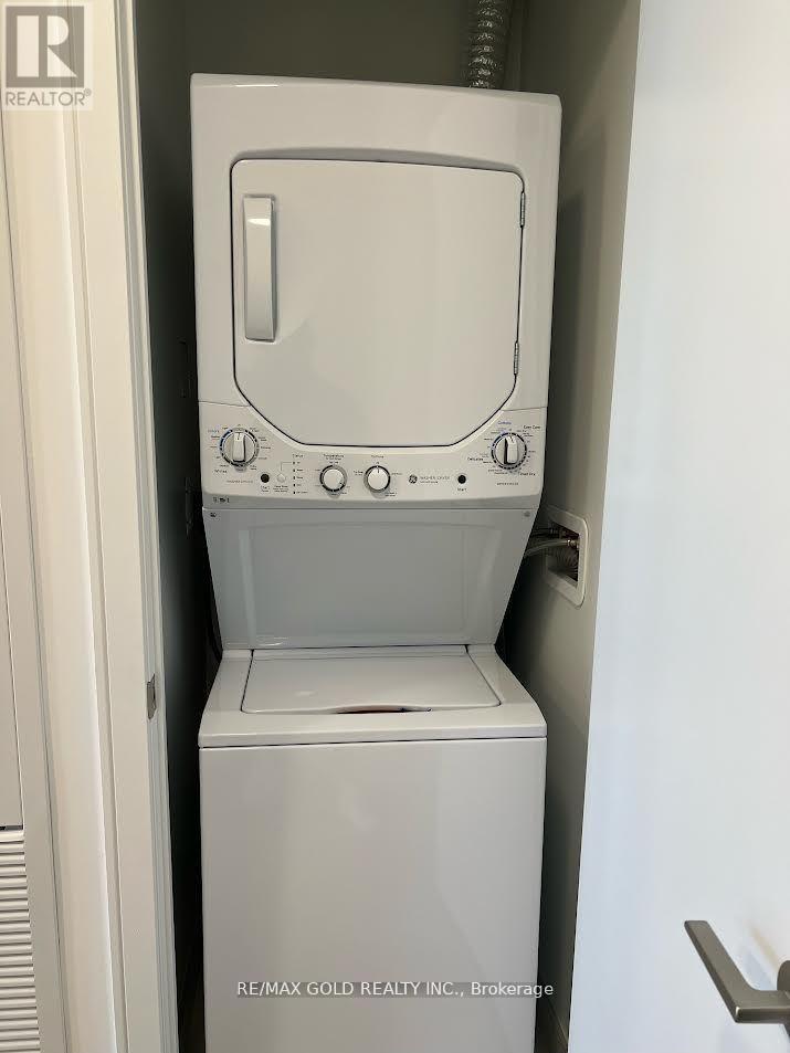 706 - 86 Dundas Street, Mississauga, Ontario L5A 1W4 - Photo 11 - W12472238