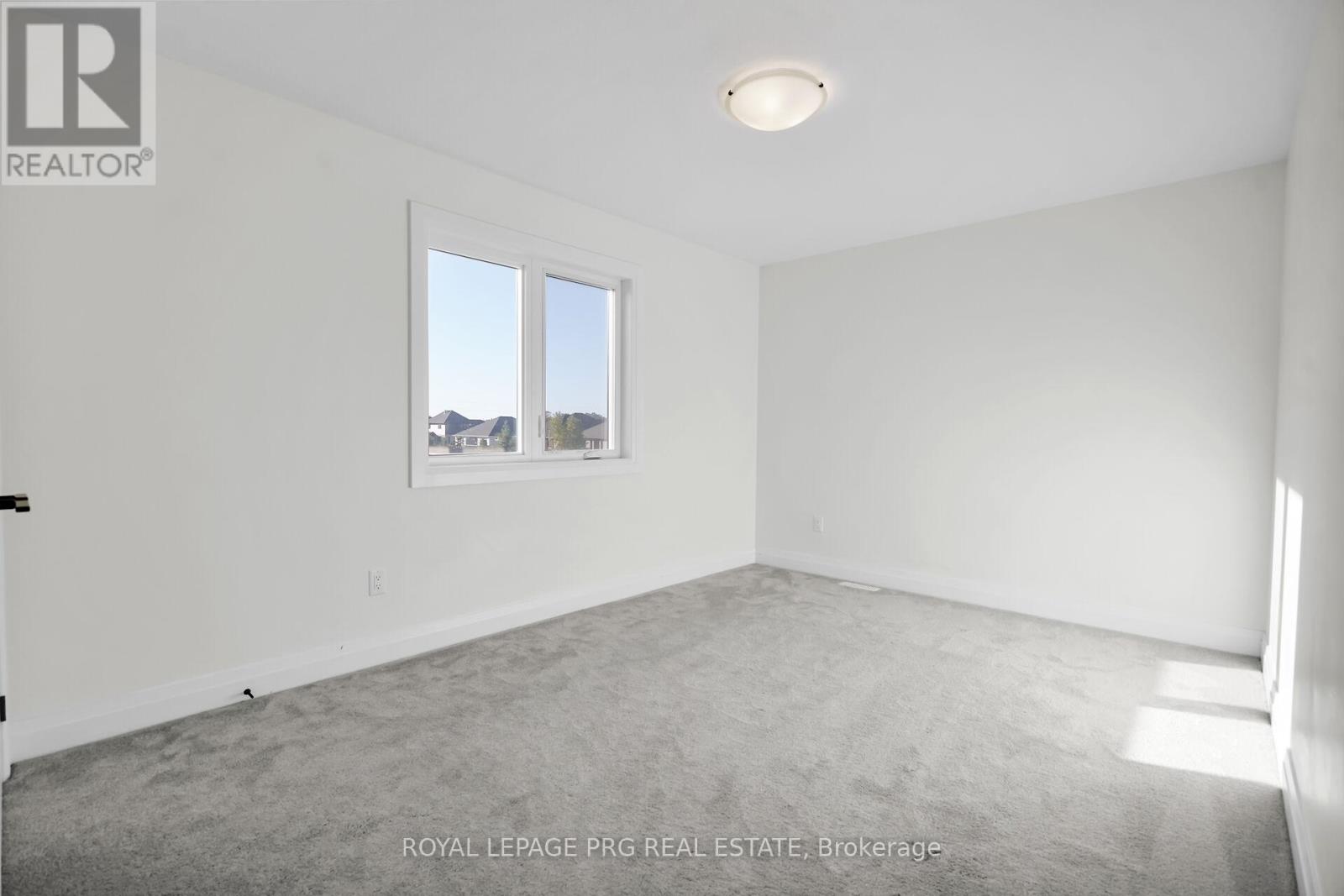 649 Tull Street, Strathroy-Caradoc, Ontario  N0L 1W0 - Photo 32 - X12510146