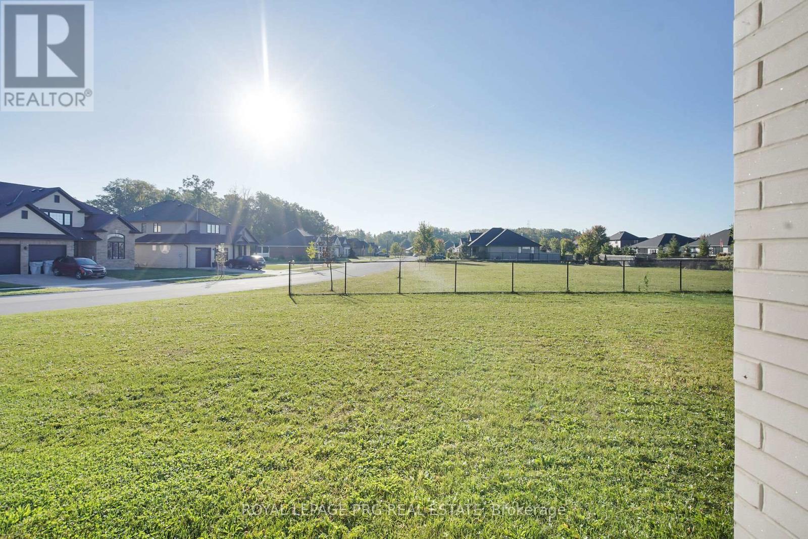 649 Tull Street, Strathroy-Caradoc, Ontario  N0L 1W0 - Photo 42 - X12510146