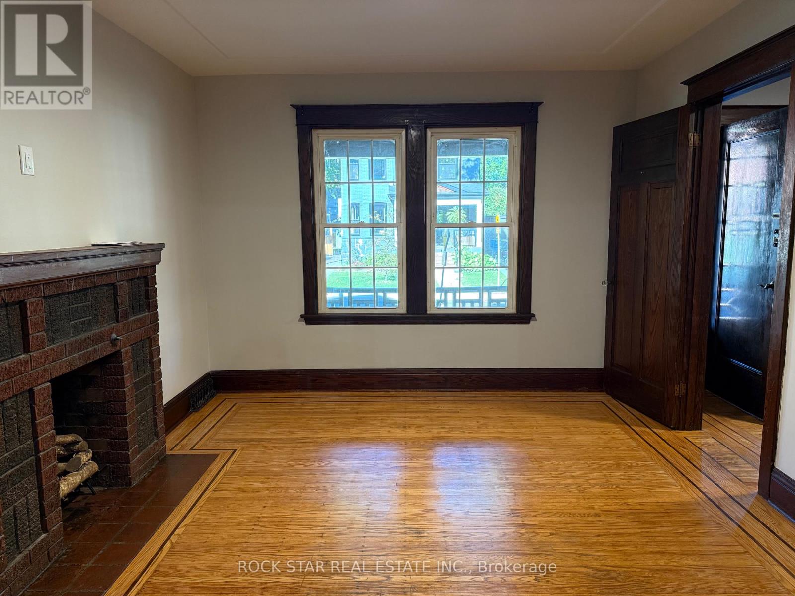 203 Fairleigh Avenue S, Hamilton, Ontario  L8M 2K6 - Photo 6 - X12510194