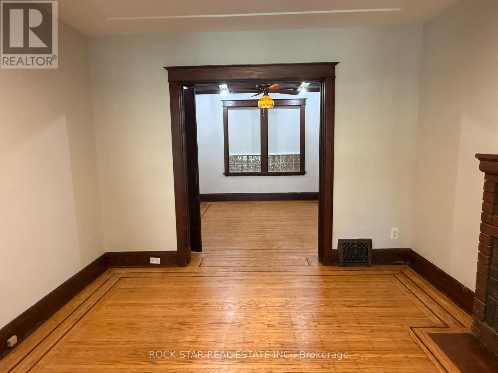 203 Fairleigh Avenue S, Hamilton, Ontario  L8M 2K6 - Photo 7 - X12510194