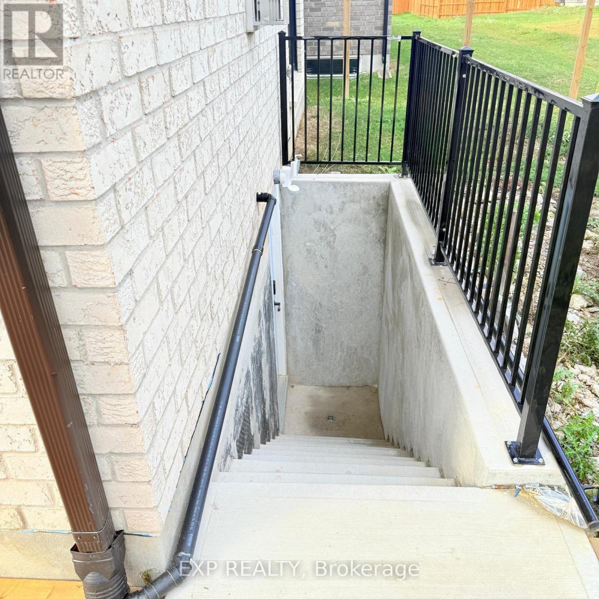 Bsmnt - 1754 Owen Lane, London North, Ontario  N6H 5M5 - Photo 27 - X12510200