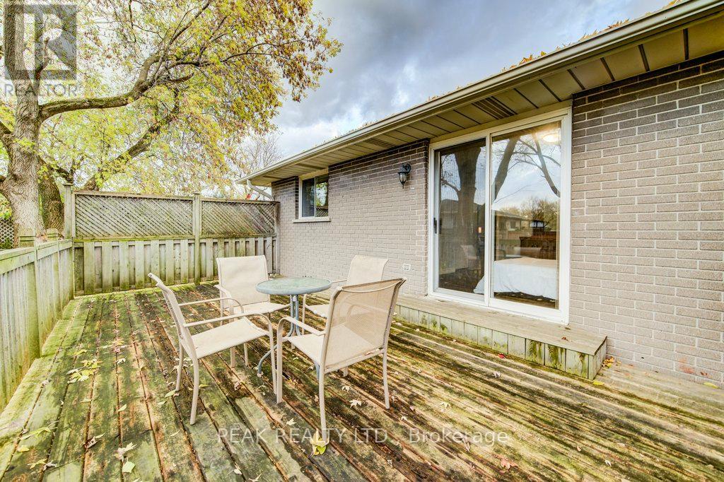 58 Victoria Street, Wilmot, Ontario  N3A 1V7 - Photo 43 - X12510218