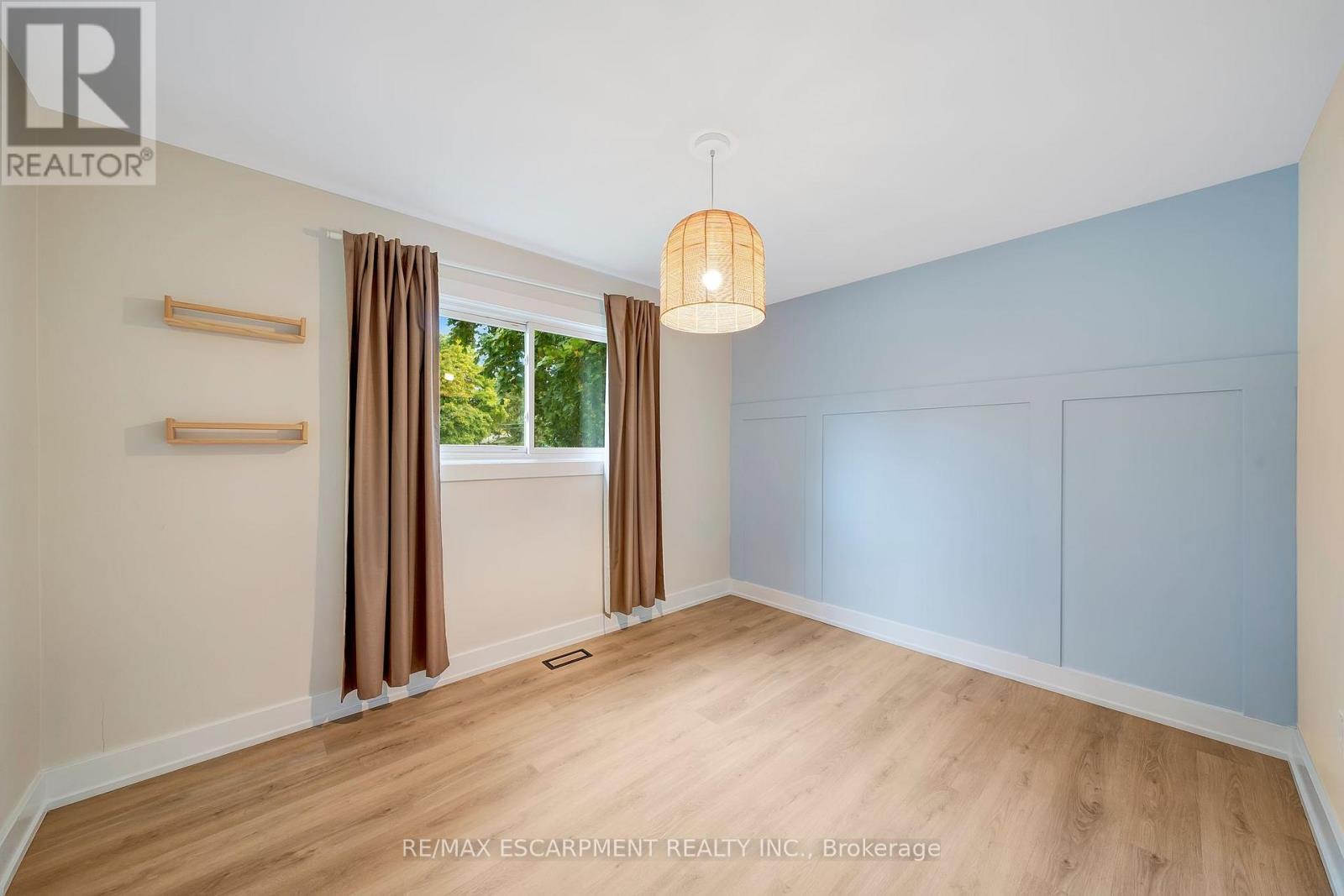 72 West 25th Street, Hamilton, Ontario  L9C 4X2 - Photo 16 - X12510224