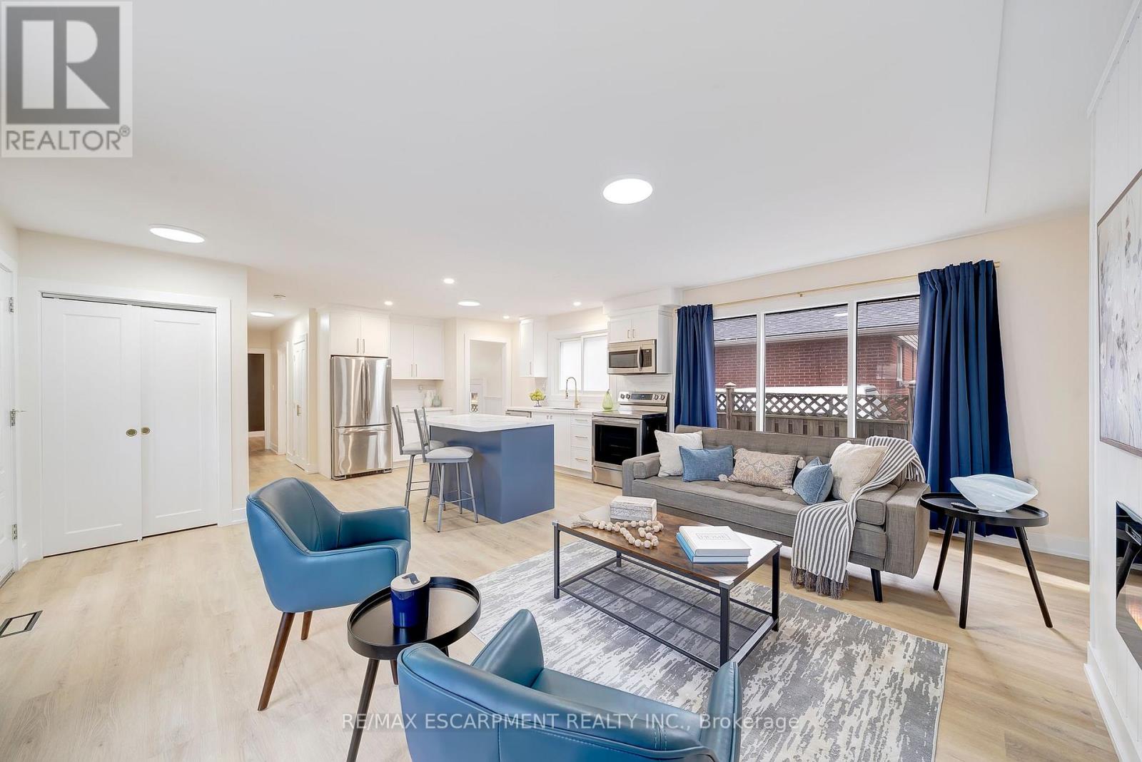 72 West 25th Street, Hamilton, Ontario  L9C 4X2 - Photo 7 - X12510224