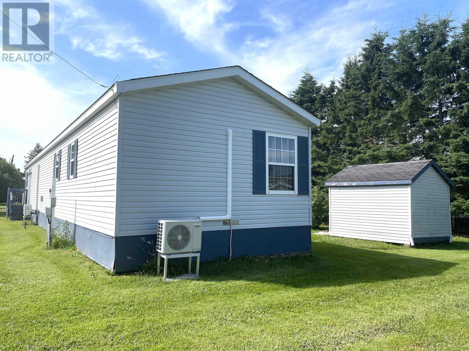 26 Cameron Avenue, Summerside, Prince Edward Island  C1N 6P8 - Photo 20 - 202516479