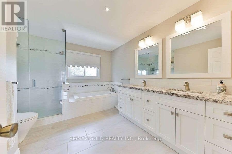 5275 Thornwood Drive, Mississauga, Ontario  L4Z 3J3 - Photo 32 - W12428495