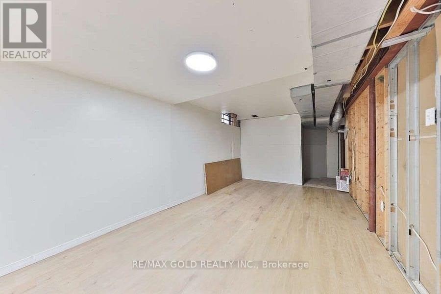 5275 Thornwood Drive, Mississauga, Ontario  L4Z 3J3 - Photo 38 - W12428495