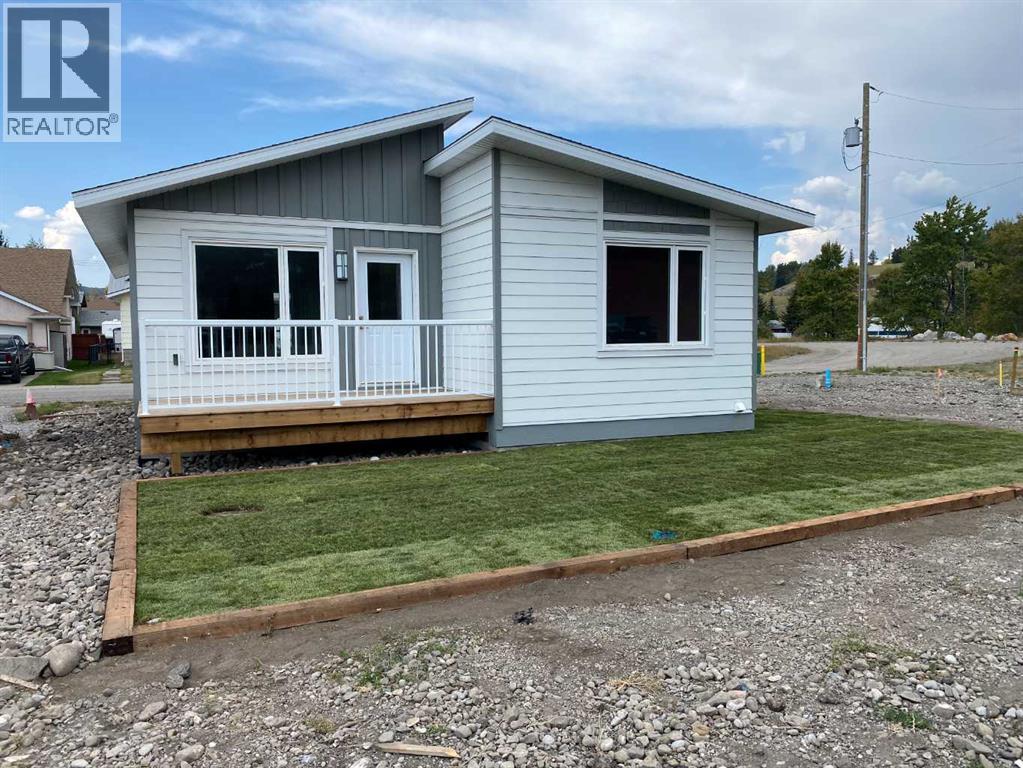 2131 128 Street, Blairmore, Alberta