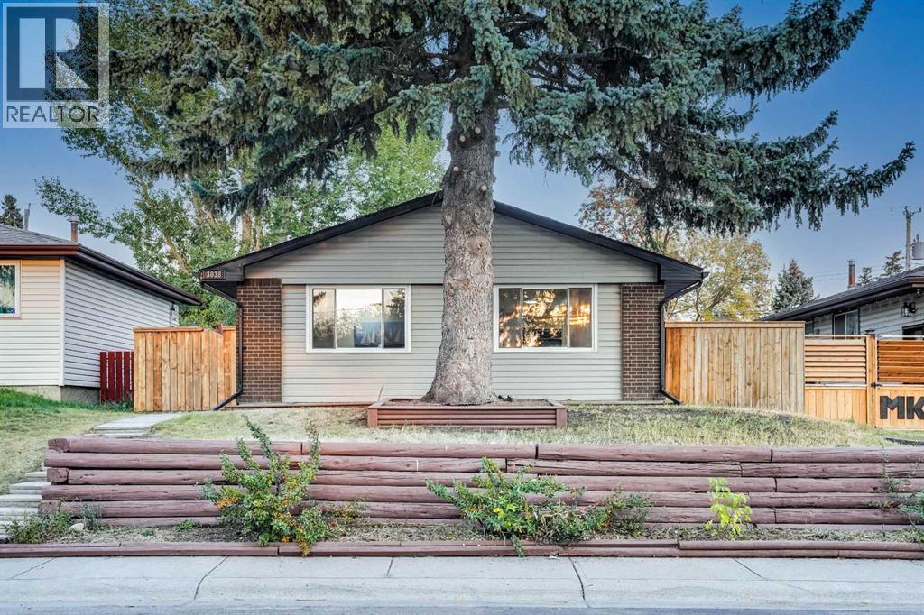 3038 Dover Road Se, Calgary, Alberta T2B 1V6 - Photo 1 - A2262915
