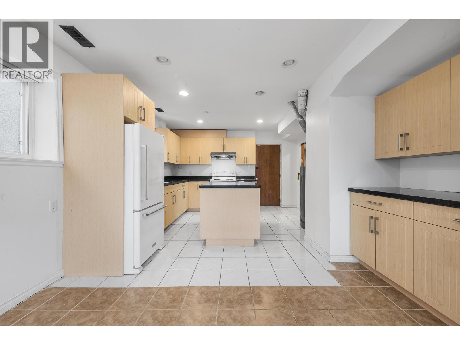 3220 E 19th Avenue, Vancouver, British Columbia  V5M 2T3 - Photo 7 - R3064531