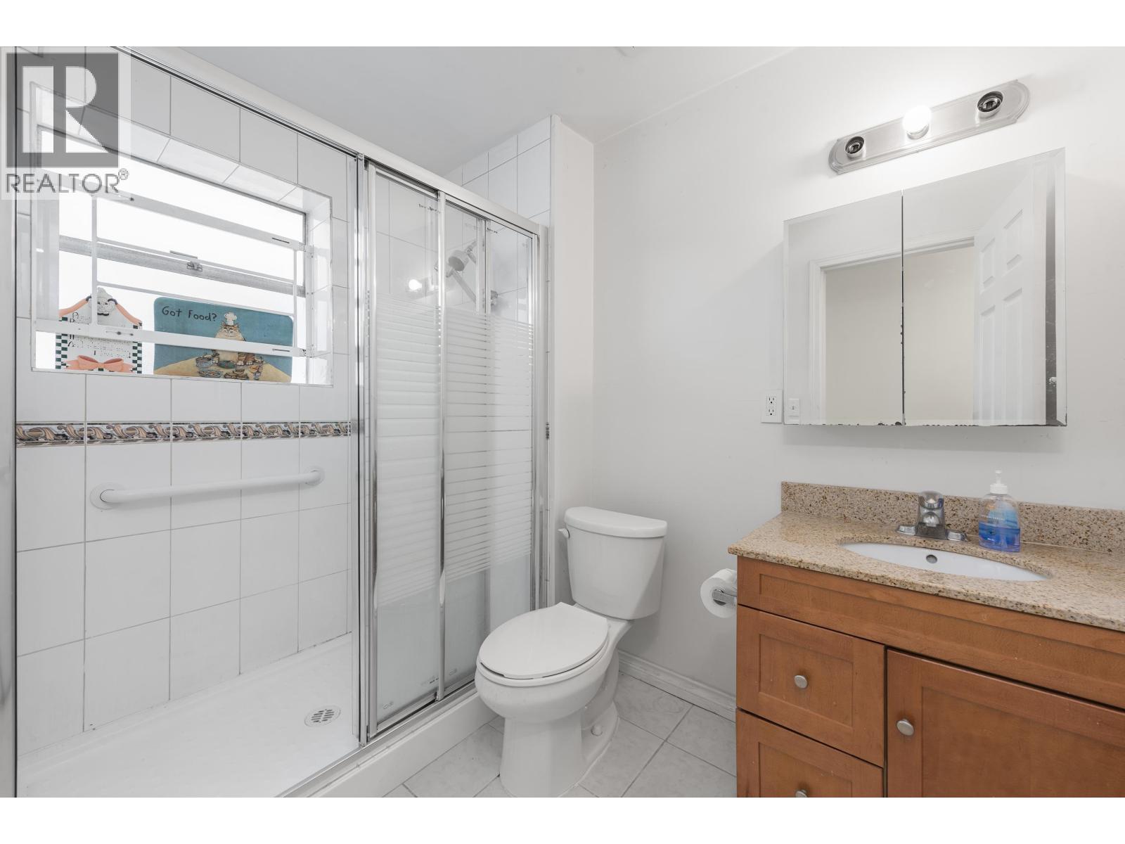 3220 E 19th Avenue, Vancouver, British Columbia  V5M 2T3 - Photo 12 - R3064531