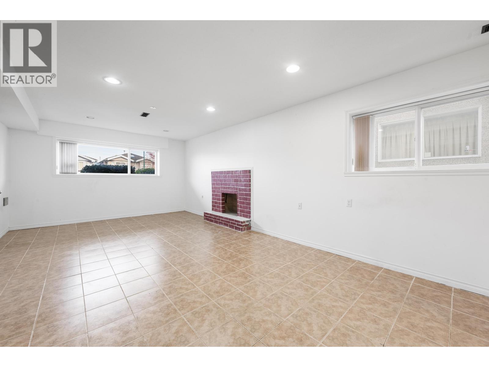 3220 E 19th Avenue, Vancouver, British Columbia  V5M 2T3 - Photo 4 - R3064531