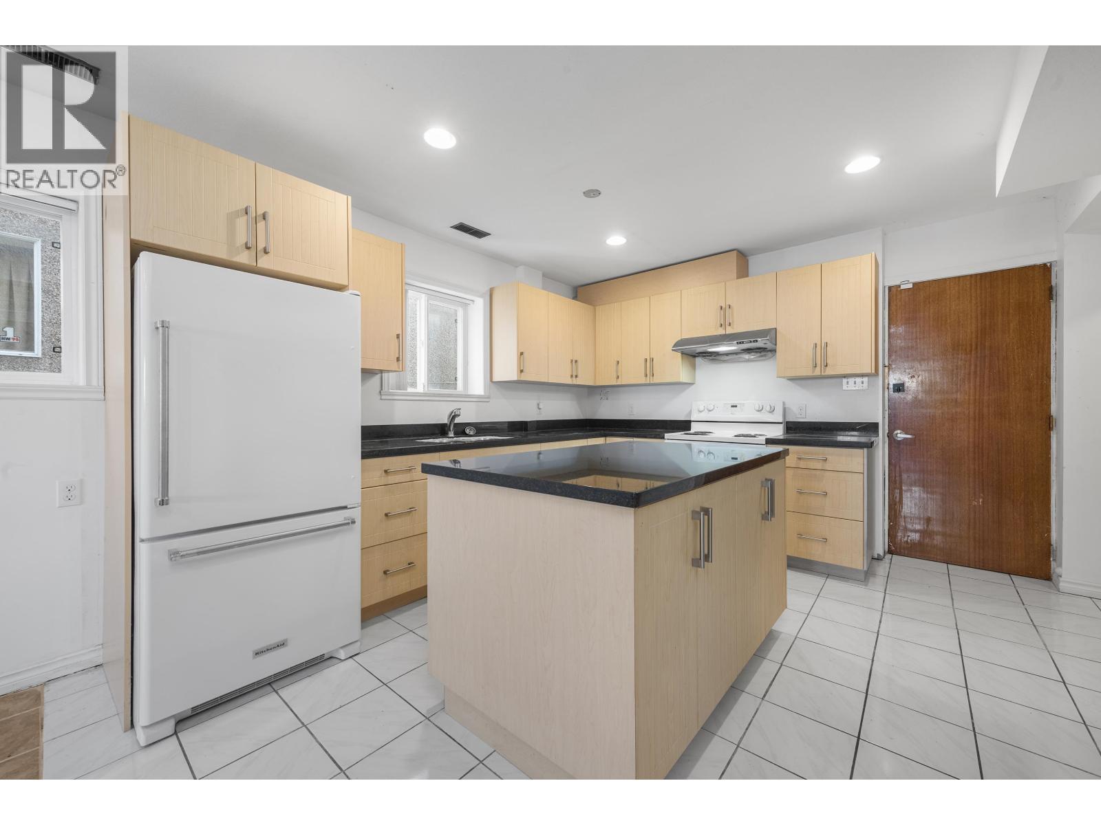 3220 E 19th Avenue, Vancouver, British Columbia  V5M 2T3 - Photo 8 - R3064531