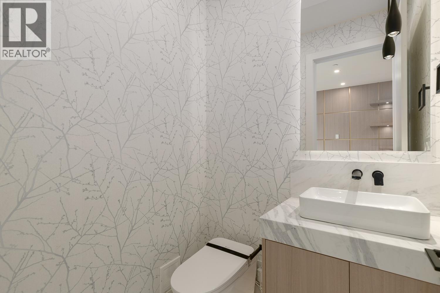 1 2658 Dundas Street, Vancouver, British Columbia  V5K 1P9 - Photo 14 - R3064771