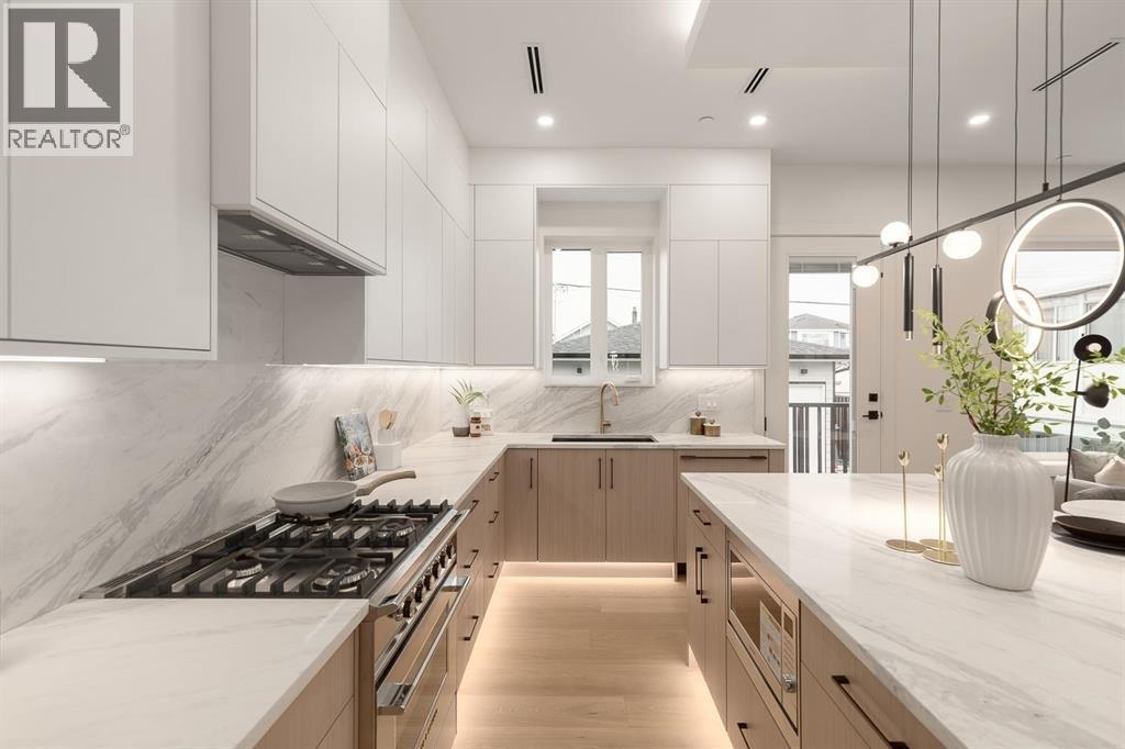 2 2658 Dundas Street, Vancouver, British Columbia  V5K 1P9 - Photo 17 - R3064775