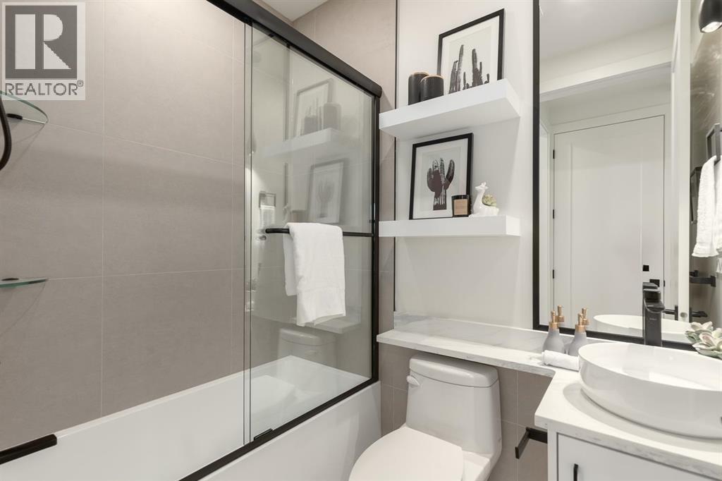 2 2658 Dundas Street, Vancouver, British Columbia  V5K 1P9 - Photo 25 - R3064775