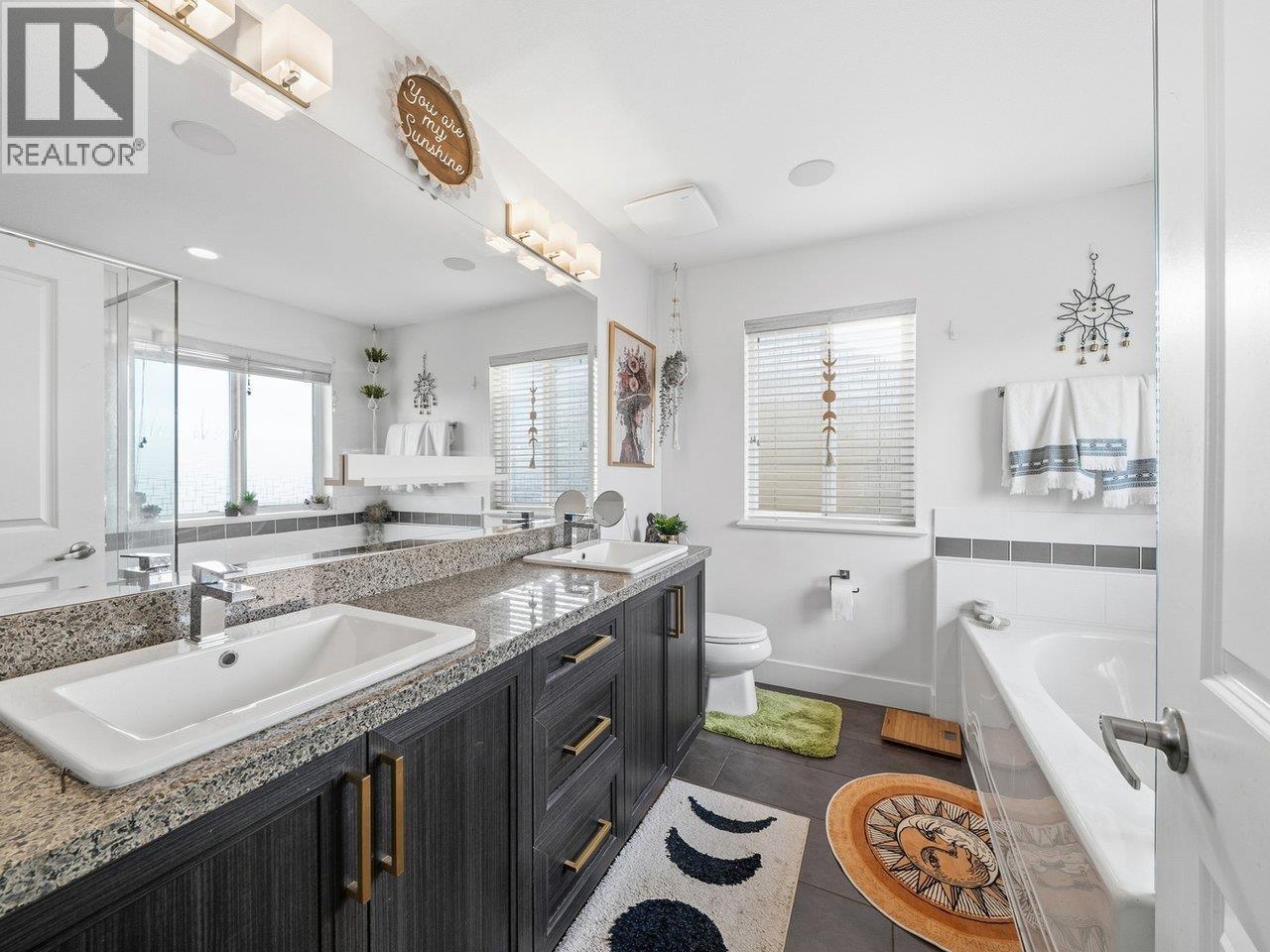 10511 Mceachern Street, Maple Ridge, British Columbia V2W 0H8 - Photo 16 - R3064786