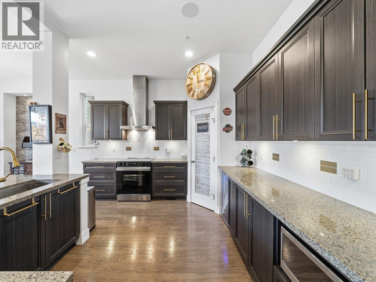 10511 Mceachern Street, Maple Ridge, British Columbia V2W 0H8 - Photo 7 - R3064786