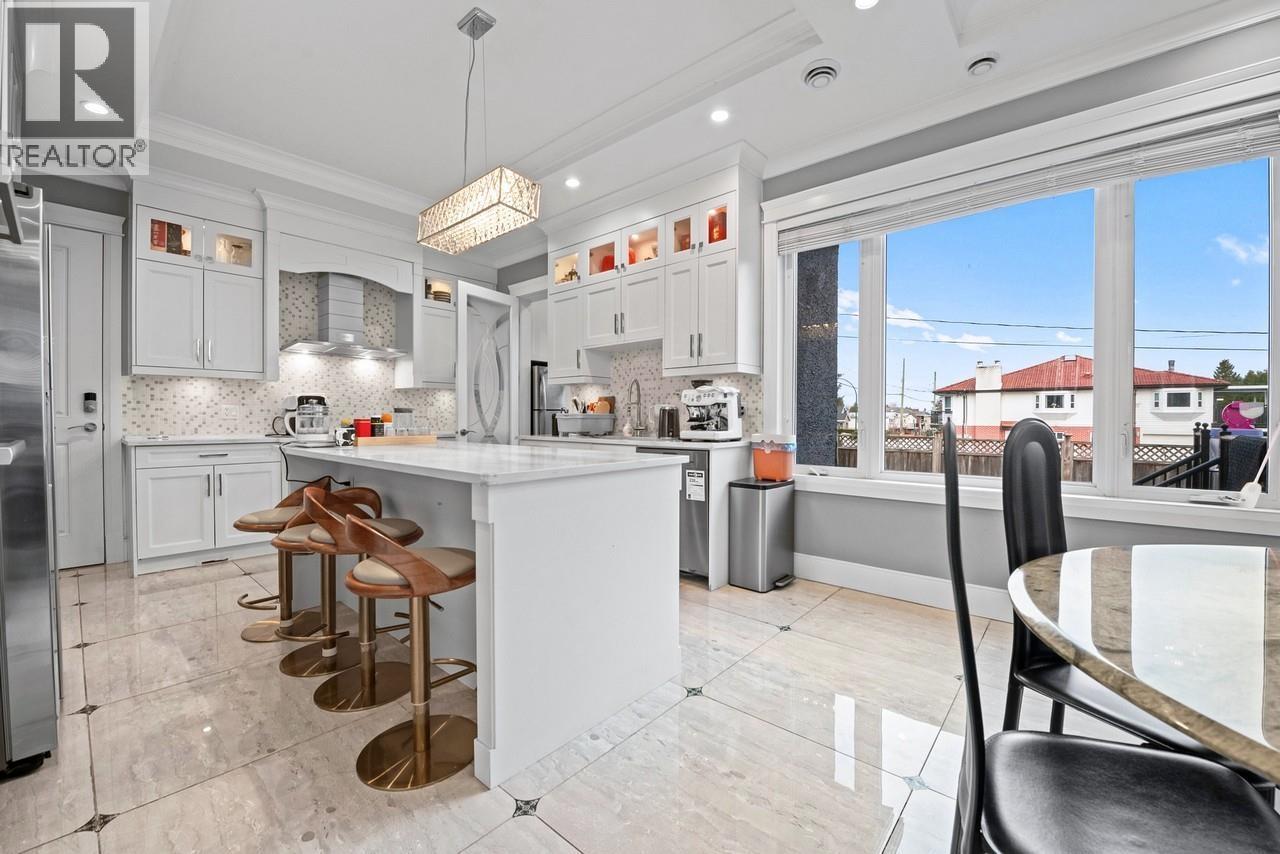 4434 Smith Avenue, Burnaby, British Columbia V5G 2V6 - Photo 5 - R3064792