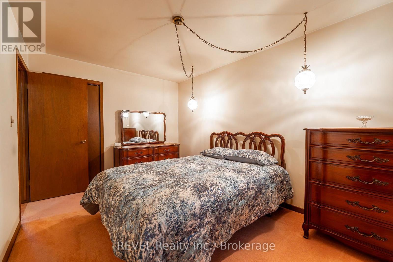 7984 Thorton Street, Niagara Falls, Ontario  L2H 2C3 - Photo 19 - X12510302